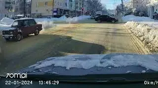 Переехал человека а132св13.  встречка к141нт13