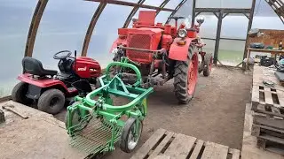 Трактор Т-16 и грохотная картофелекопалка.