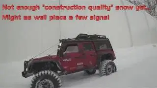 Exploring my New Yard #2 - TRX4 Land Rover D110