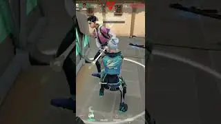 Phoenix and Jett get Freaky