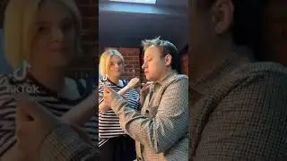 вышел от сюда 😹