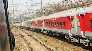 Mumbai Local v/s New Mumbai Delhi Rajdhani!! Indian Railways!! #22221