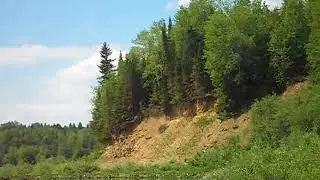 Река Барда. Лысьвенский район, Пермский край. Обрыв Красная Глинка у села Матвеево.