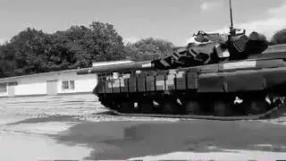 Відповідь танку Leopard, і його стабілізатору гармати!!!  Т64, виконує трюки на рівні.
