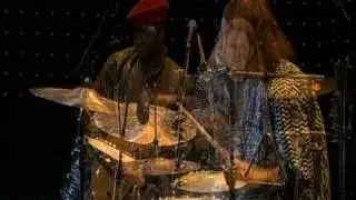 Vieux Farka Touré - Fafa (live at the Summer Sounds Festival, Sydney AU) 01.16.2010