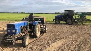 Досіваємо останні 5га сої. Працюємо двома тракторами в дві сівалки