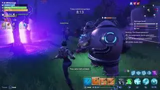 Fortnite Quinn with two Teddys out