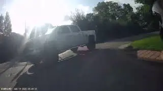 Me Giant Truck. Me No Care About Roundabouts.