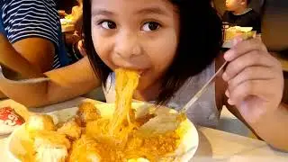 Happy 1K subscribers|Jollibee treat| (@Lexie Bantigue Vlog)