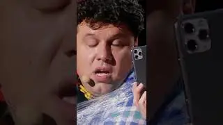 Лежимо, щось там ялозимо 😁