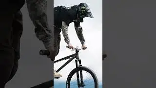 Paul Couderc performed a perfect 360 tailwhip at Crankworx Innsbruck #titlemtb #mtb #crankworx