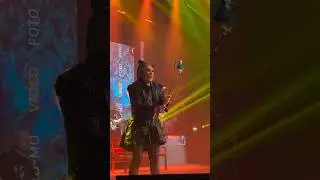 MILANO, che bomba! 💣La prima data del Manifesto Tour Teatrale è stata pazzesca! Grazie! 💙👠🏳️‍🌈