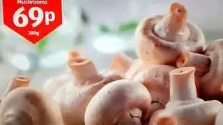 Aldi Super 6 Fruit and Veg Advert (Banana Monkey!)