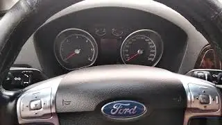 Removing the dashboard of the Mondeo 4