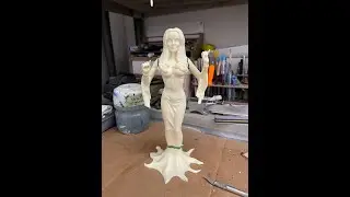 How to build and paint Morticia