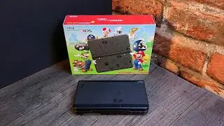 UNBOXING — New Nintendo 3DS Console: Super Mario Edition (2016) + Mario Maker Plates: No.067 (2015)
