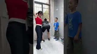 这娘俩太坏了！合起伙来欺负爸爸 