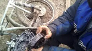 Собираем  сцепление на иж Юпитере часть 1
