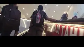 Prank Megang Tangan Cewe Tak Dikenal