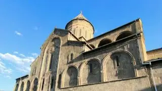 ПО ДОРОГАМ ЗАКАВКАЗЬЯ  / СТАРИННЫЙ ХРАМ ! 🙏
