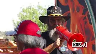 Grants Mayor leads 4th of July parade despite governor's plea to cancel