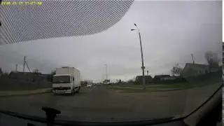 Прилител камень в лобовое