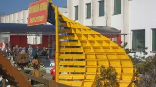 Три  лестницы в трёх зданиях в аппартотеле в п. Кучугуры на Азовском море за месяц бригадой 3 чел.