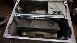 what is under the lid of the Bosch washing machine. Video №17