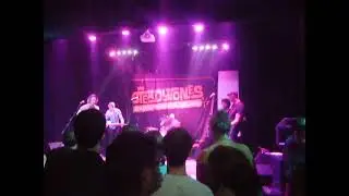 The Steadytones 01