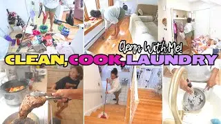 CLEAN WITH ME DECLUTTERING FRONT CLOSET! CLEANING, COOKING, & LAUNDRY! CLEANING MOTIVATION