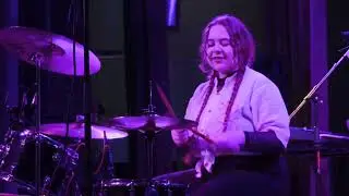 Улица Шазам/Даша Овчинникова - Танцы (The Hatters cover). Отчётный концерт НШБ Курган