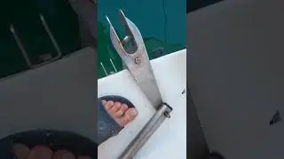 Сломались все крепления перьев руля. Некачественная заводская сварка