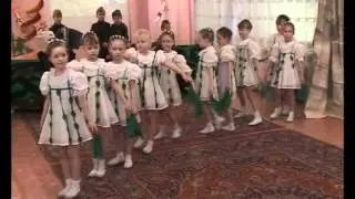 Сцена На привале Танец Отчего так в России берёзы шумят