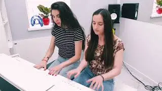 Игра в 4 руки, дуэт двух педагогов!