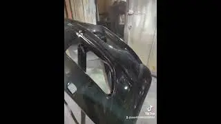 що краще чорний мат чи чорний глянець