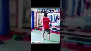 Али Багов танцует лезгинку.