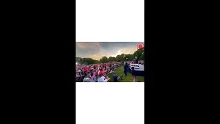 Democrats’ message: “Get out of town.”  President Trump’s message: “Make America Great Again!”
