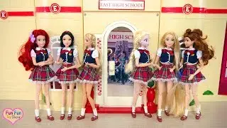 Barbie doll School Setting up with Barbie Science Lap Playset & Barbie Art Studio Playset
