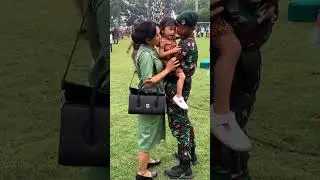 Couple romantis//story WA TNI. #couple #wedding #viral #shortvideo #photography #prewedding