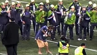 Seattle Seahawks - Spoon Man Halftime Show
