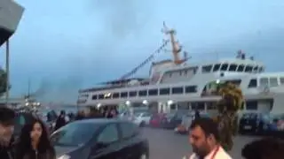 Karaköy'de balık ekmek/ Fish burger in Karakoy of Istanbul/