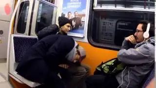 Metroda Uyuma Şakası Türkiye - Hayrettin