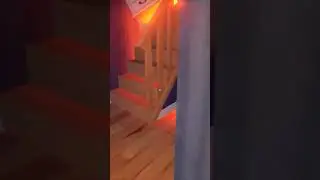 everyone did this the first time playing hello neighbor pre alpha