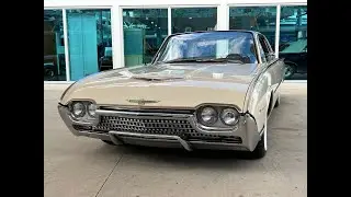 1962 Ford Thunderbird