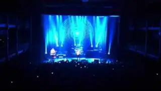Vampire weekend @AB (Brussels 16/11/2010) white sky