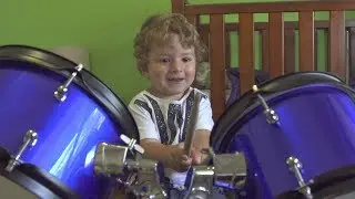2 year old beat box drummer boy!