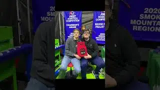 Marvin loved meeting every team in the Smoky Mountain Regional! #martiansmakingadifference#frc#wv