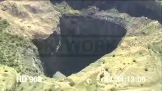 Самая глубокая яма на Земле Diamond mine in Kimberley