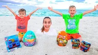 Vlad e Nikita tiveram um dia divertido na praia! Brincando com mamãe e areia