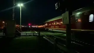 ЭП2К-168 с фирменным поездом № 1 СПБ- Москва пролетает о.п. «Славянка»
